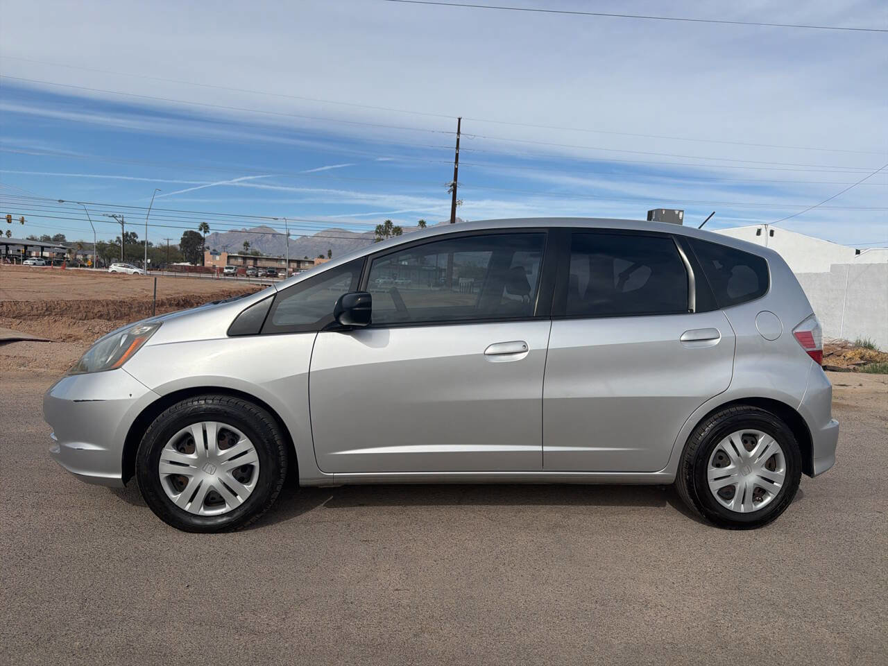 Used 2011 Honda Fit image 4
