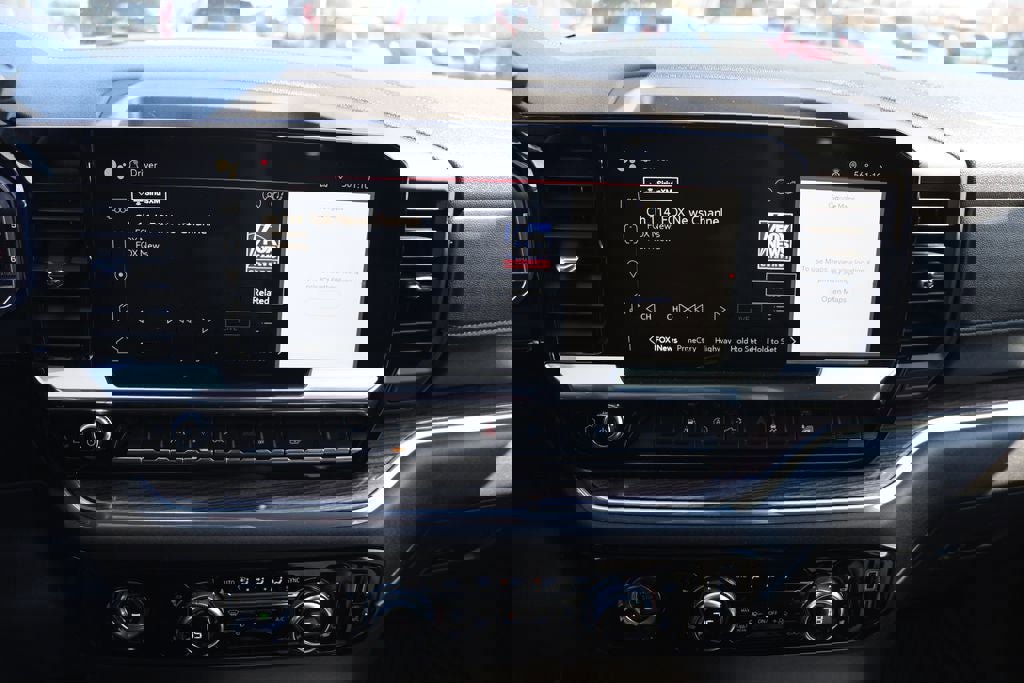 Used 2024 GMC Sierra 1500 Elevation image 18