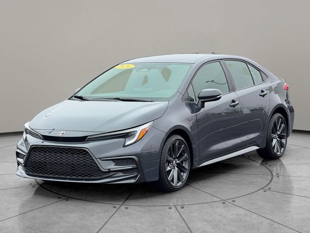 Certified 2024 Toyota Corolla SE image 2