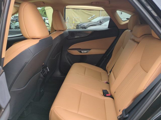 Certified 2025 Lexus NX 250 FWD w/ Accessory Package (Z1) image 13