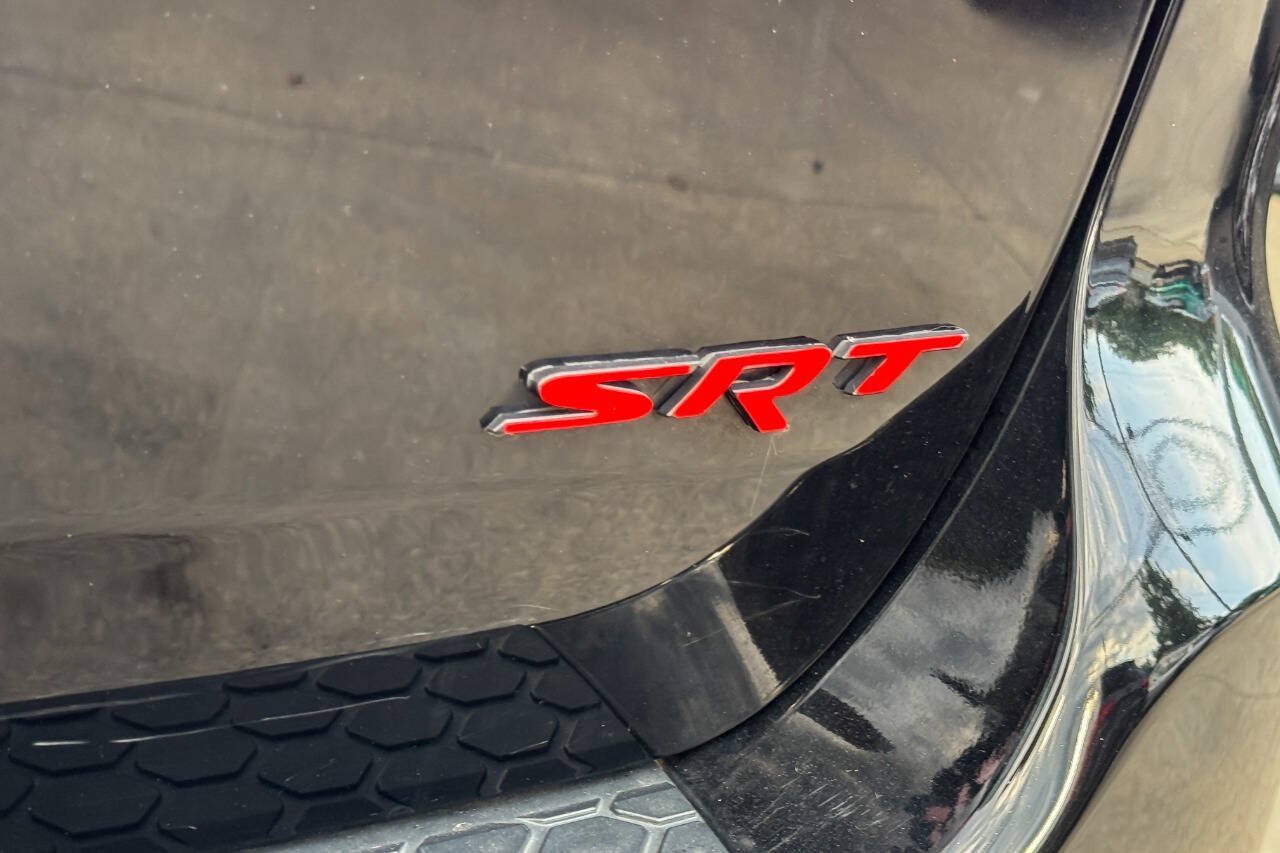 Used 2021 Dodge Durango SRT w/ Technology Group AWD/4WD image 18