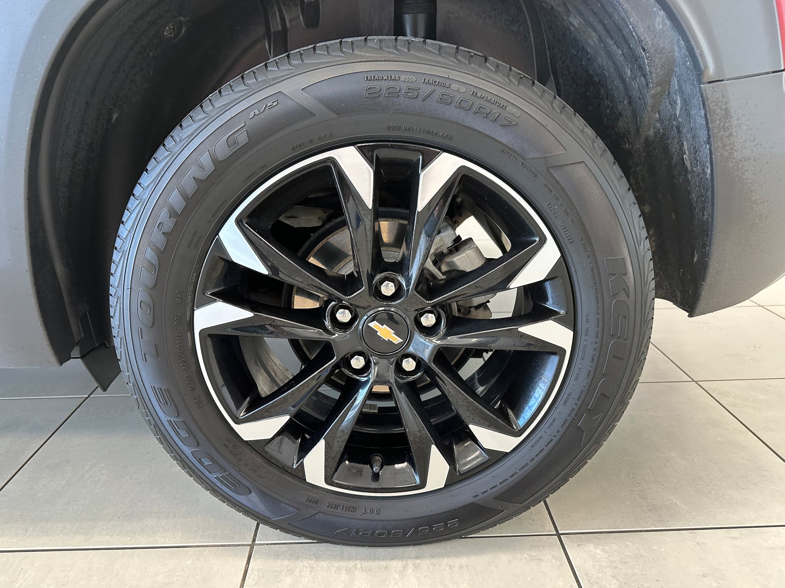 Used 2021 Chevrolet TrailBlazer LT w/ Convenience Package AWD/4WD image 8