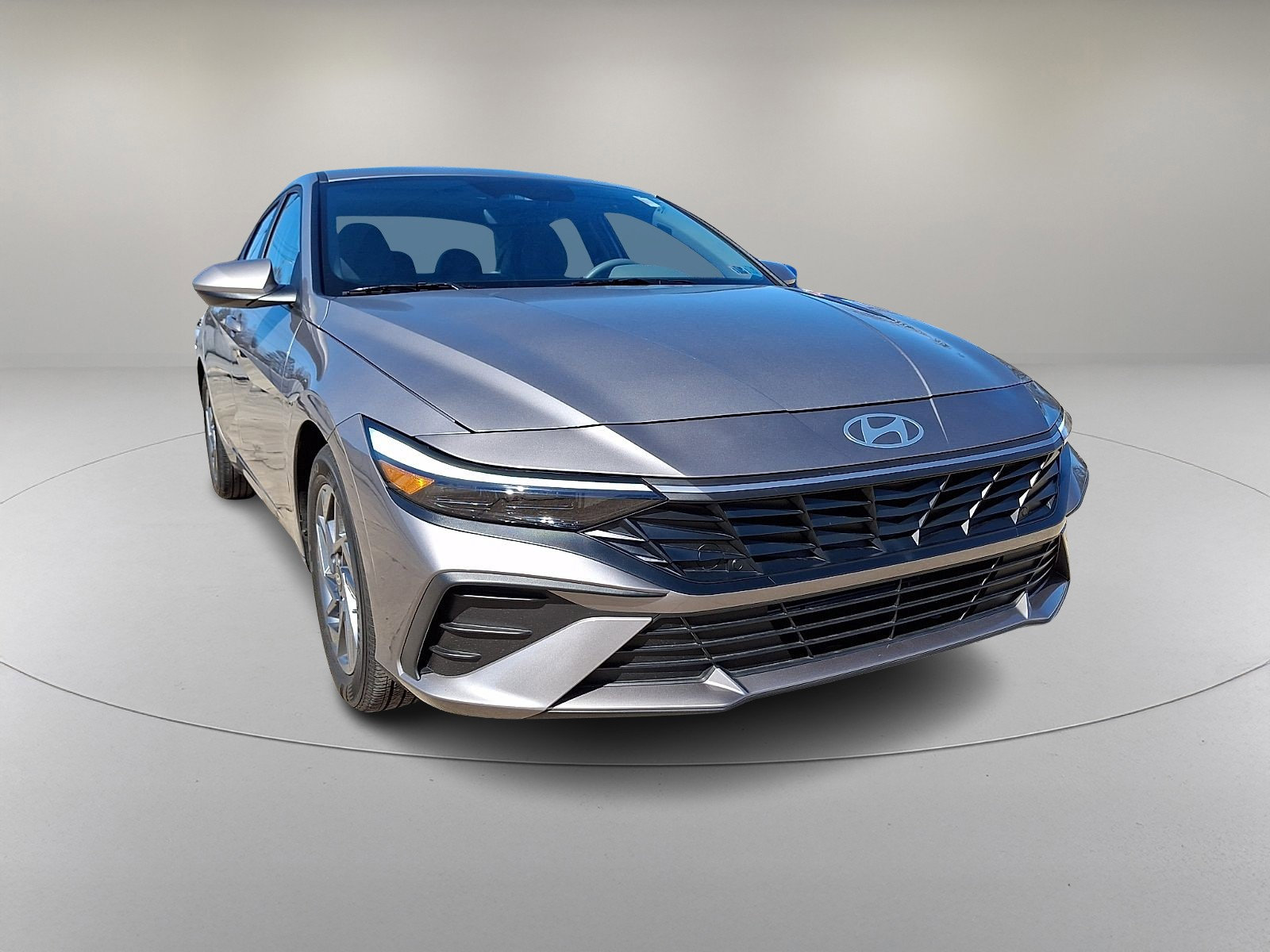 Certified 2024 Hyundai Elantra SEL image 2