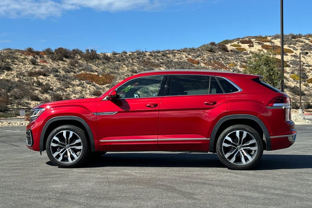 Used 2022 Volkswagen Atlas Cross Sport SEL Premium R-Line image 6