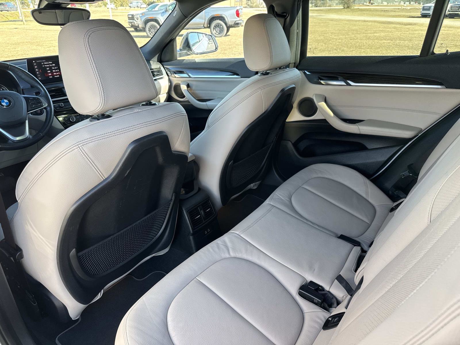 Used 2022 BMW X2 xDrive28i w/ Premium Package image 15