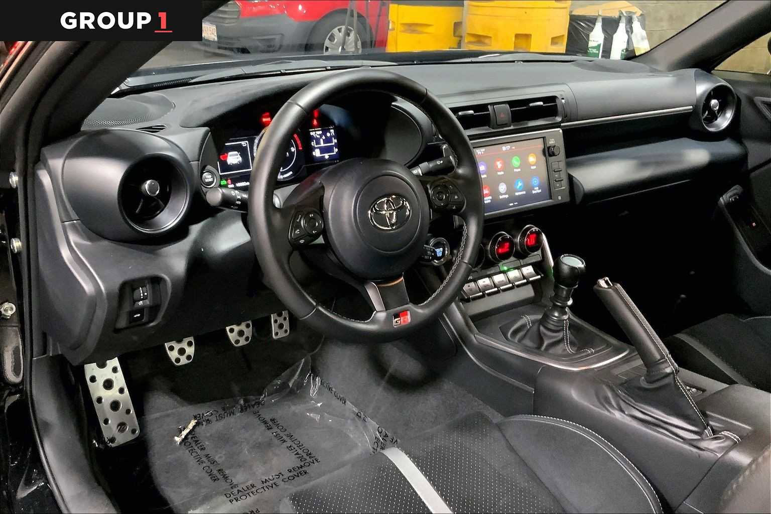 Used 2025 Toyota GR86 Premium w/ ALL Weather Mat Package (TMS) image 15