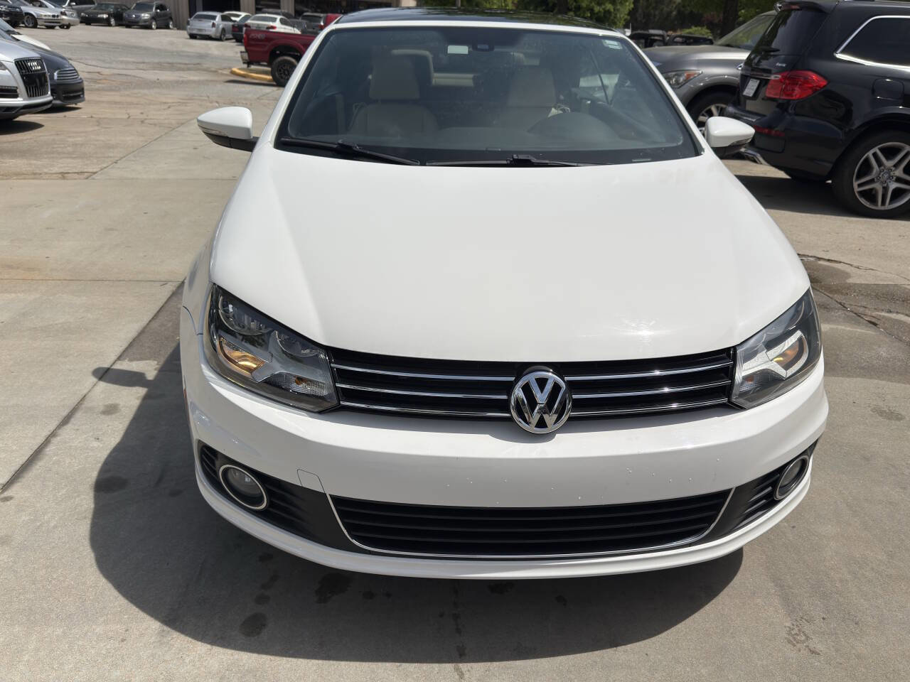 Used 2012 Volkswagen Eos Lux FWD image 58
