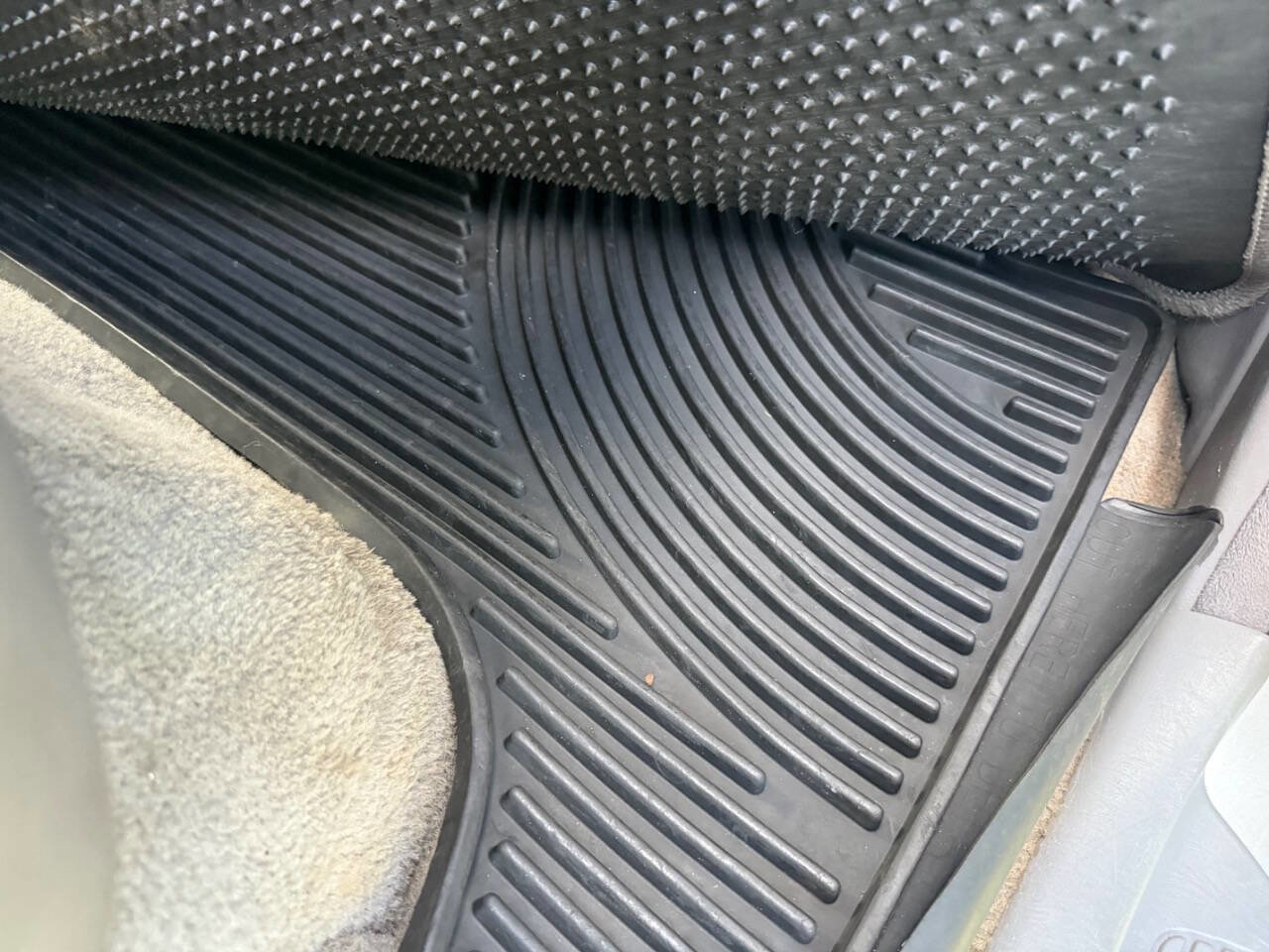 Used 2006 Toyota Land Cruiser image 58