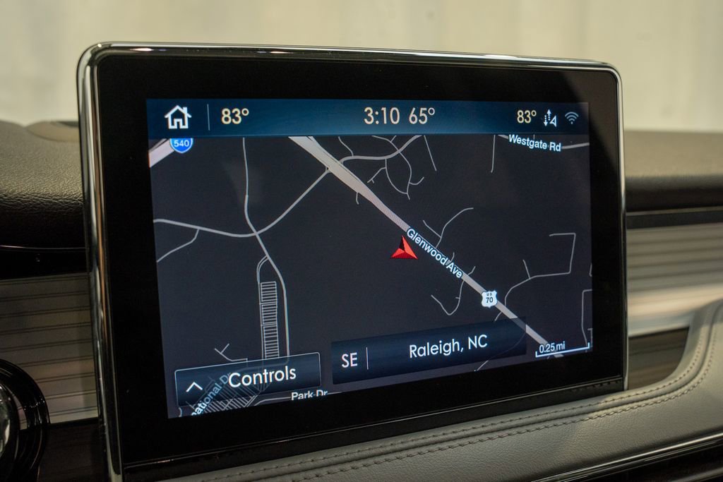 Used 2020 Lincoln Corsair FWD w/ Equipment Group 101A image 12