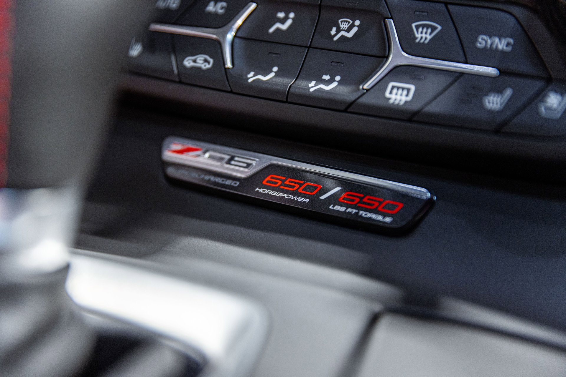 Used 2016 Chevrolet Corvette Z06 w/ 3LZ Preferred Equipment Group image 21