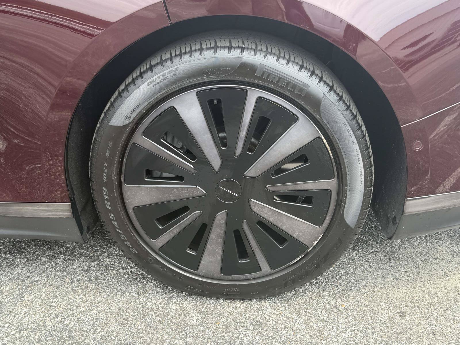 Used 2025 Lucid Air Pure RWD image 32