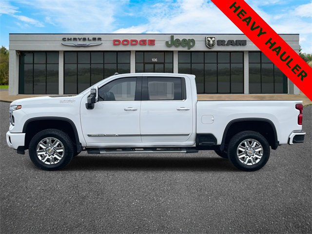 Used 2024 Chevrolet Silverado 3500 High Country w/ High Country Premium Package image 35