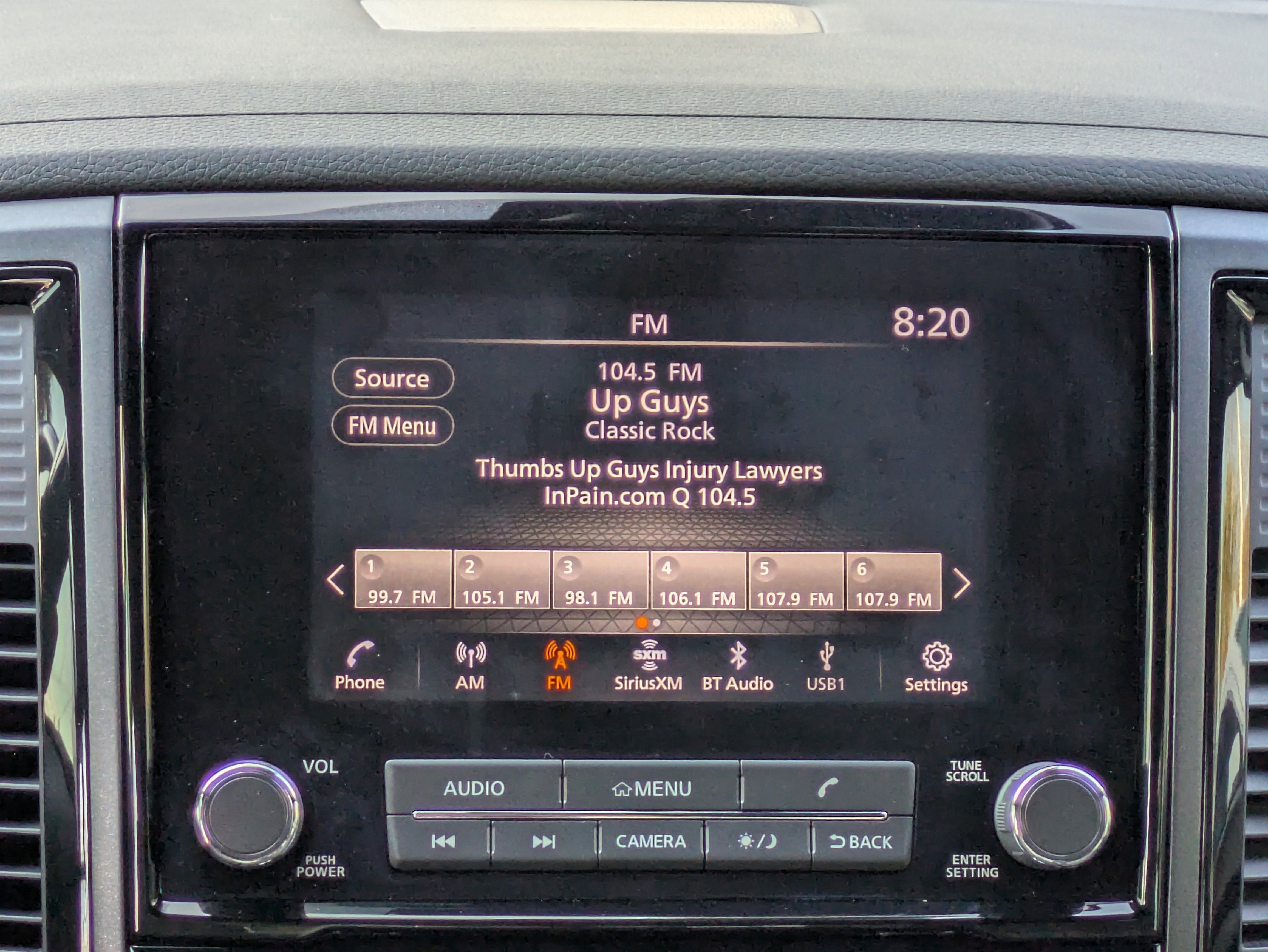 Used 2024 Nissan Titan SV w/ SV Convenience Package image 23