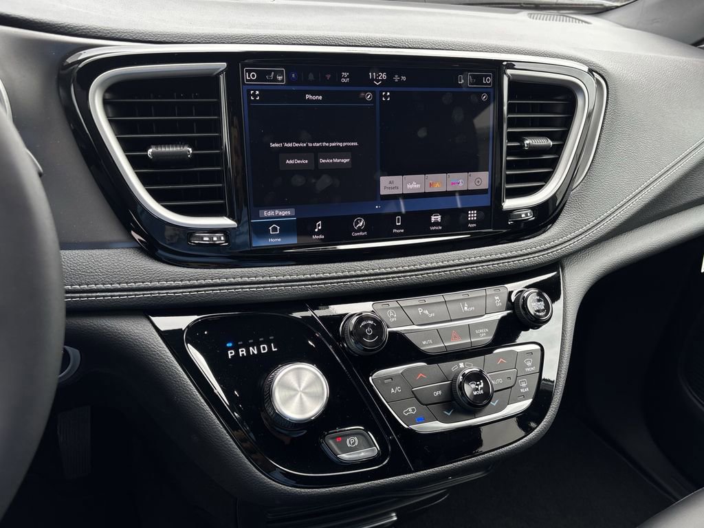 New 2026 Chrysler Pacifica Select image 15