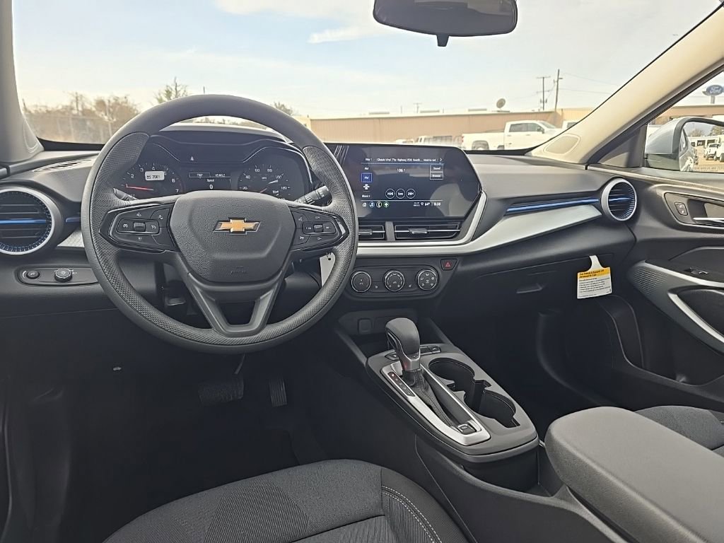 New 2026 Chevrolet Trax LS w/ LS Convenience Package image 13