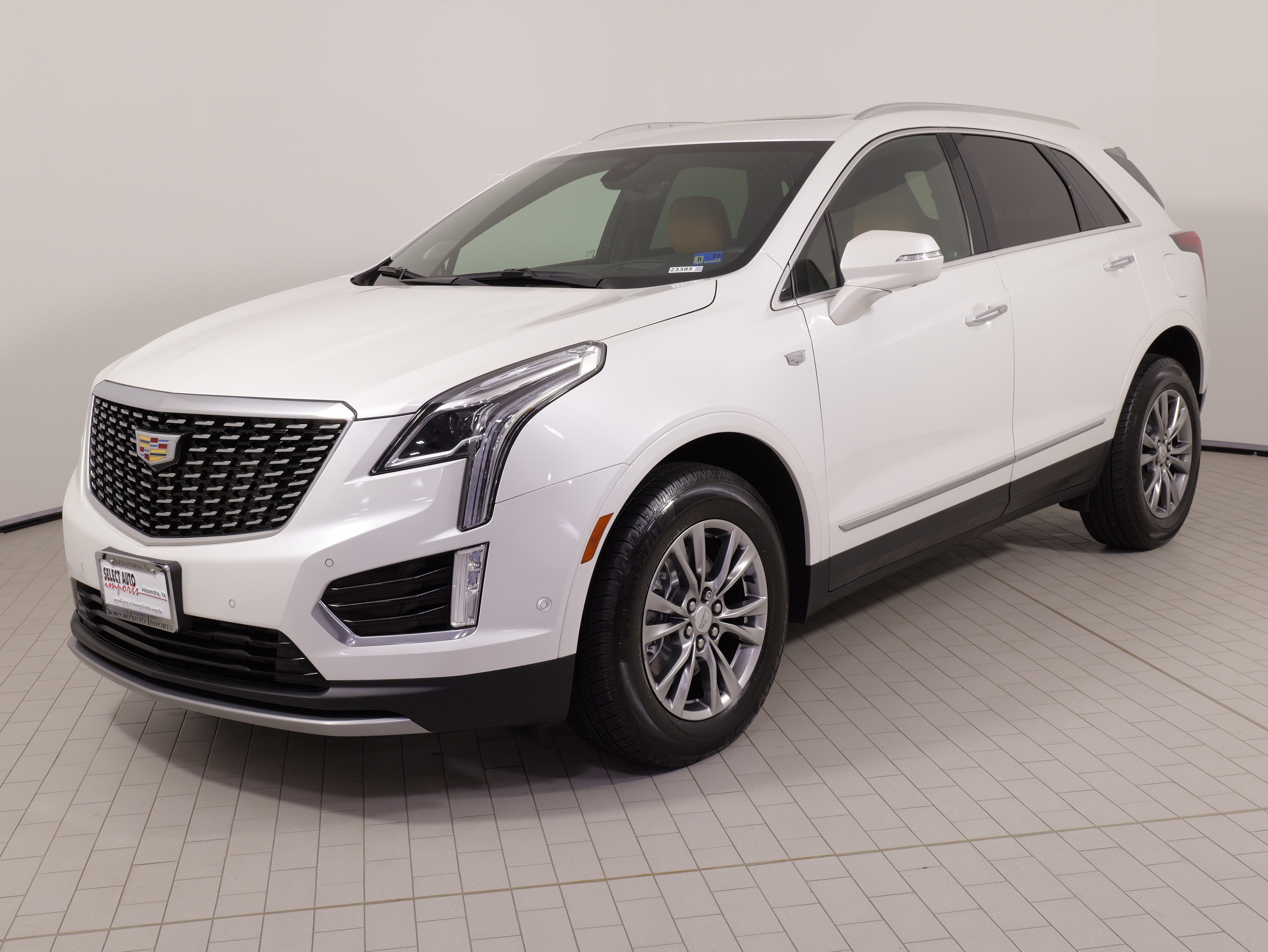 Used 2021 Cadillac XT5 Premium Luxury AWD/4WD image 3