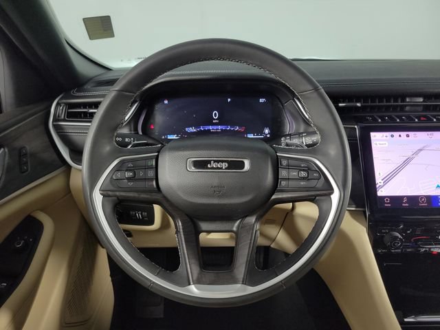 Used 2023 Jeep Grand Cherokee Limited AWD/4WD image 22