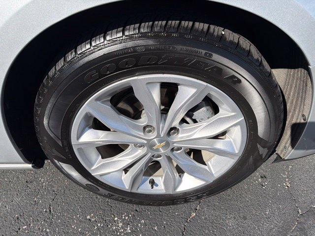 Certified 2019 Chevrolet Malibu LT w/ Leather Package FWD image 7