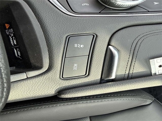 Certified 2024 Cadillac XT5 Premium Luxury w/ LPO, Floor Liner Package image 24