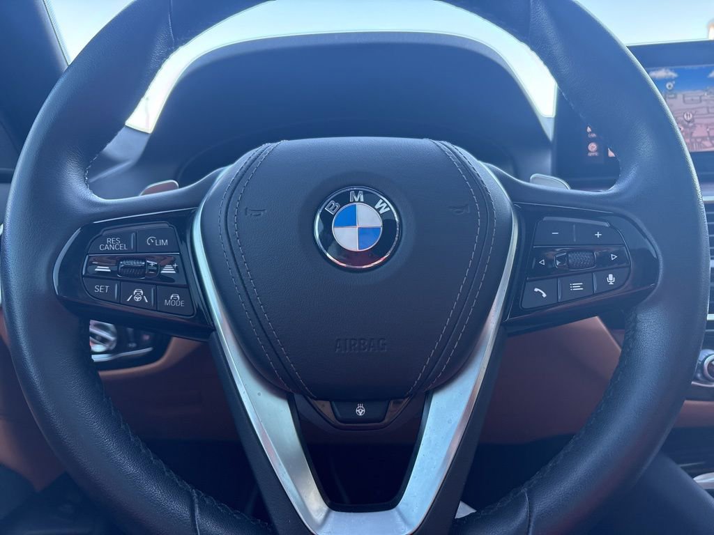 Used 2022 BMW 540i xDrive image 15