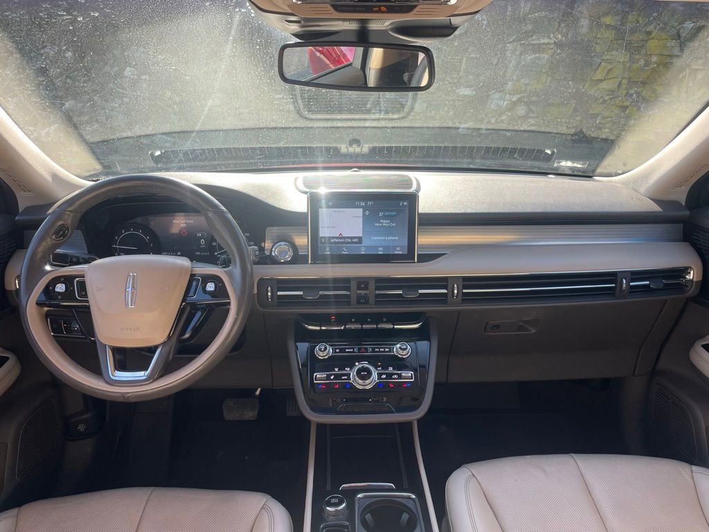 Used 2022 Lincoln Corsair AWD w/ Premium Package image 15