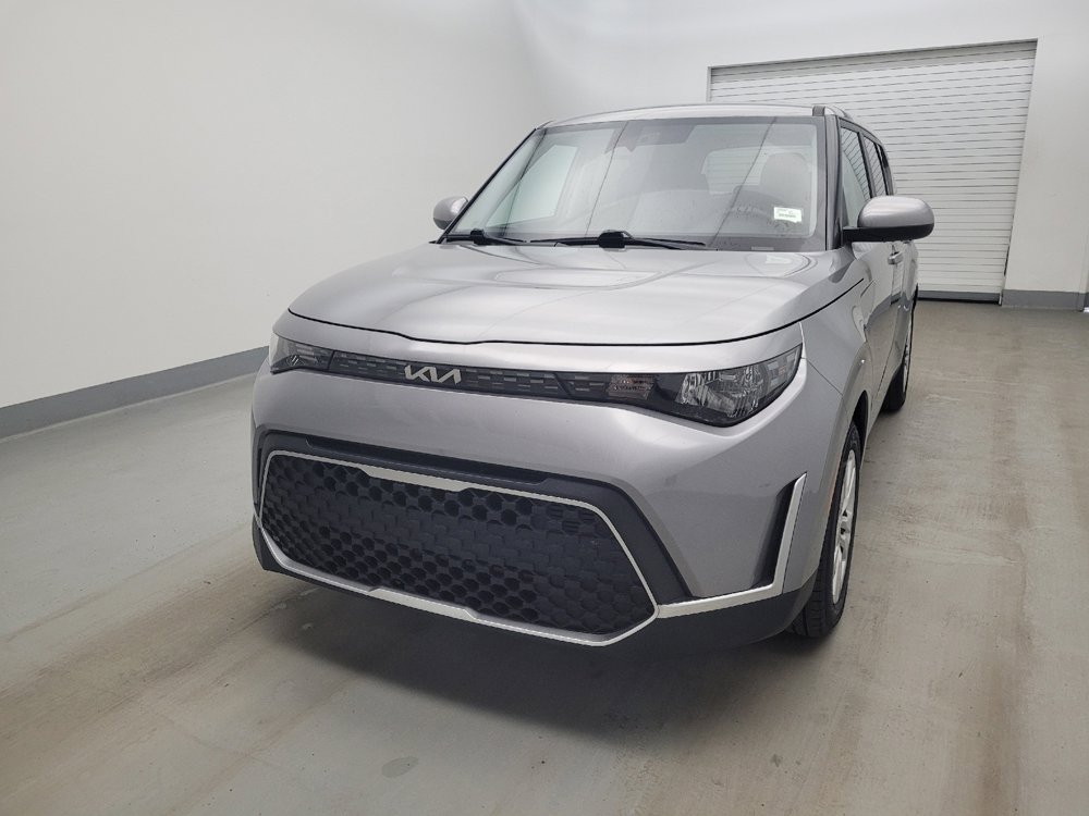 Used 2025 Kia Soul LX FWD image 15
