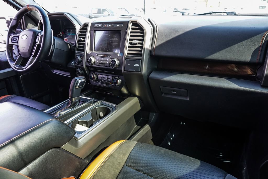 Used 2017 Ford F150 Raptor image 12