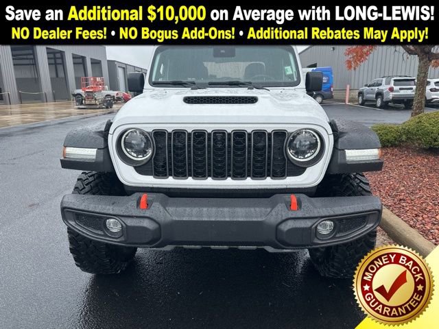 Used 2024 Jeep Gladiator Mojave w/ Technology Group image 2