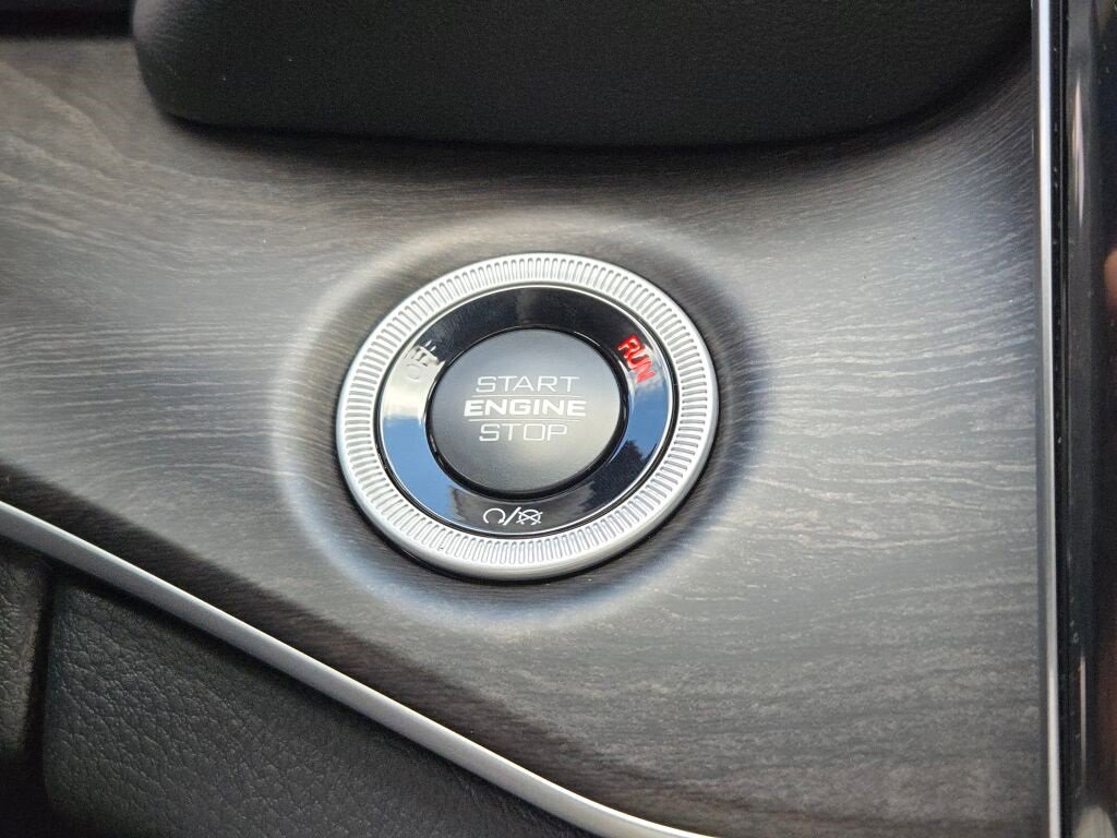 New 2025 Jeep Grand Cherokee Limited w/ MOPAR Finishing Package image 30