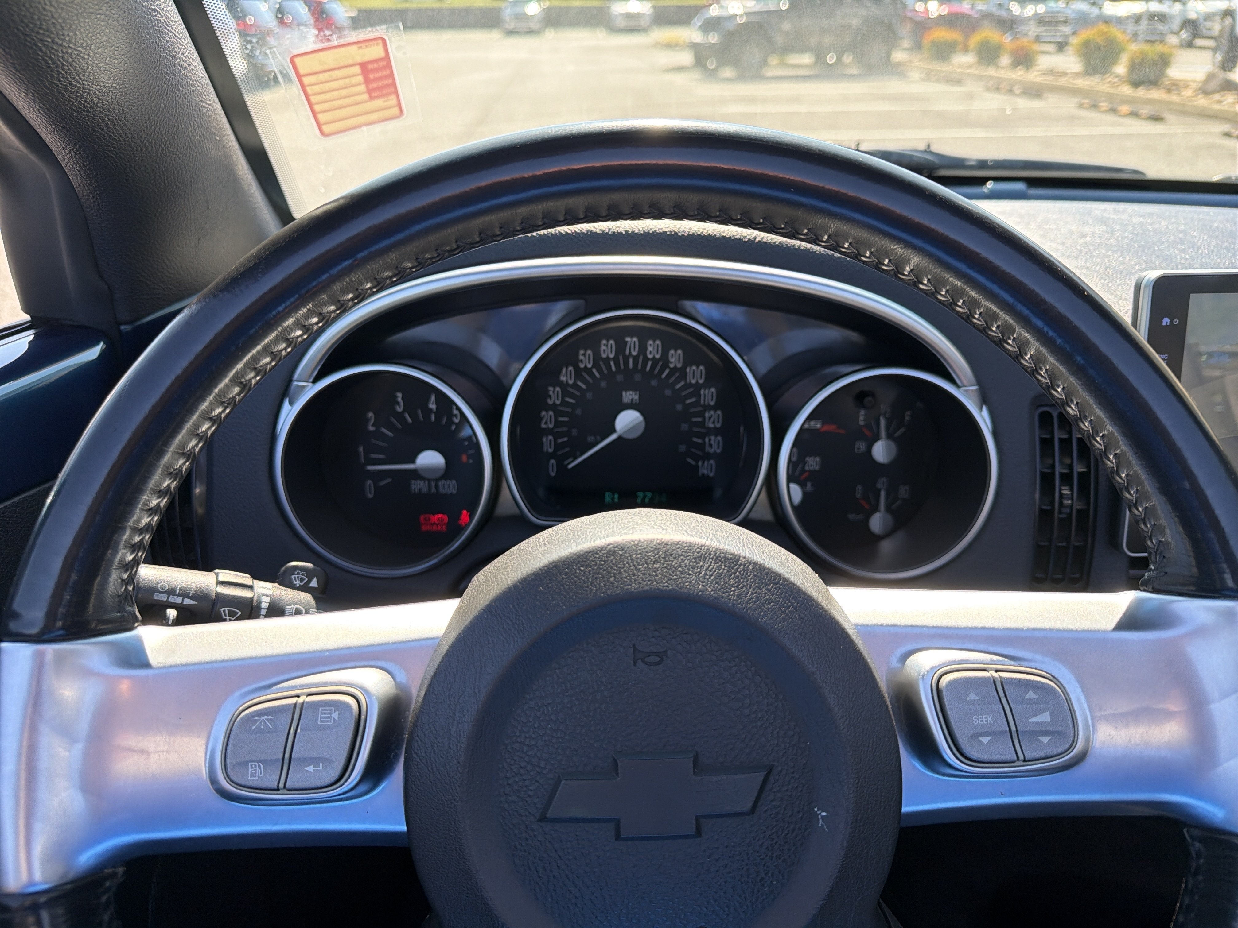 Used 2005 Chevrolet SSR w/ Preferred Equipment Group RWD image 32