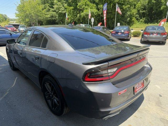Used 2019 Dodge Charger SXT w/ Driver Confidence Group AWD/4WD image 7