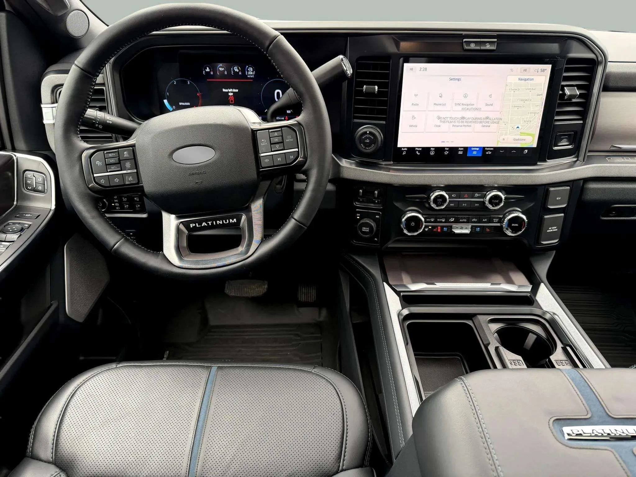 Used 2026 Ford F450 Platinum w/ FX4 Off-Road Package image 18