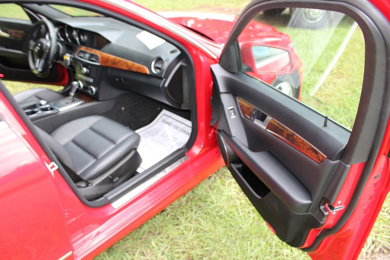Used 2014 Mercedes-Benz C 300 4MATIC Sedan image 37