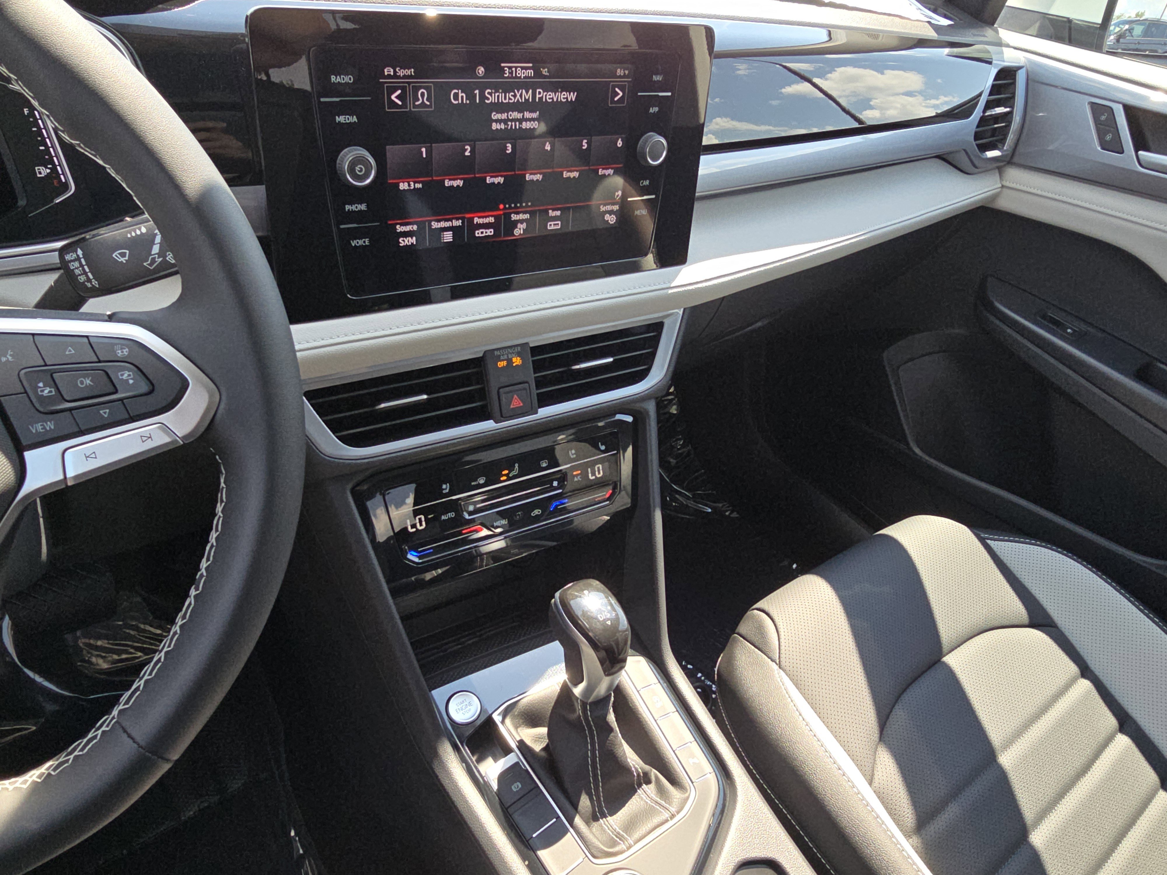 New 2025 Volkswagen Taos SEL image 25