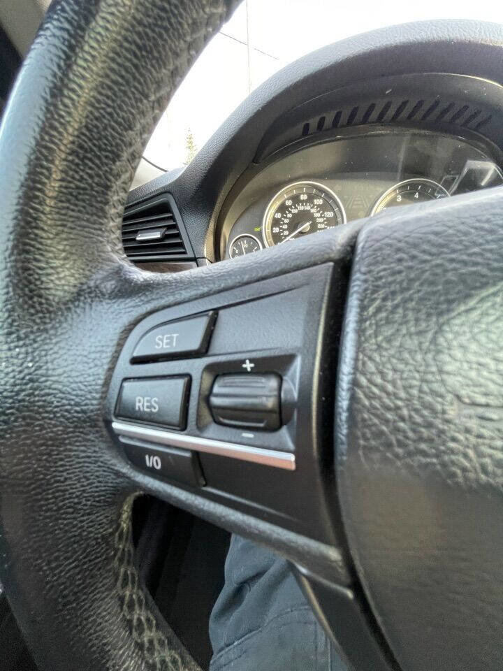 Used 2013 BMW 535i xDrive Sedan image 31