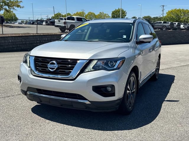 Used 2020 Nissan Pathfinder Platinum AWD/4WD image 9