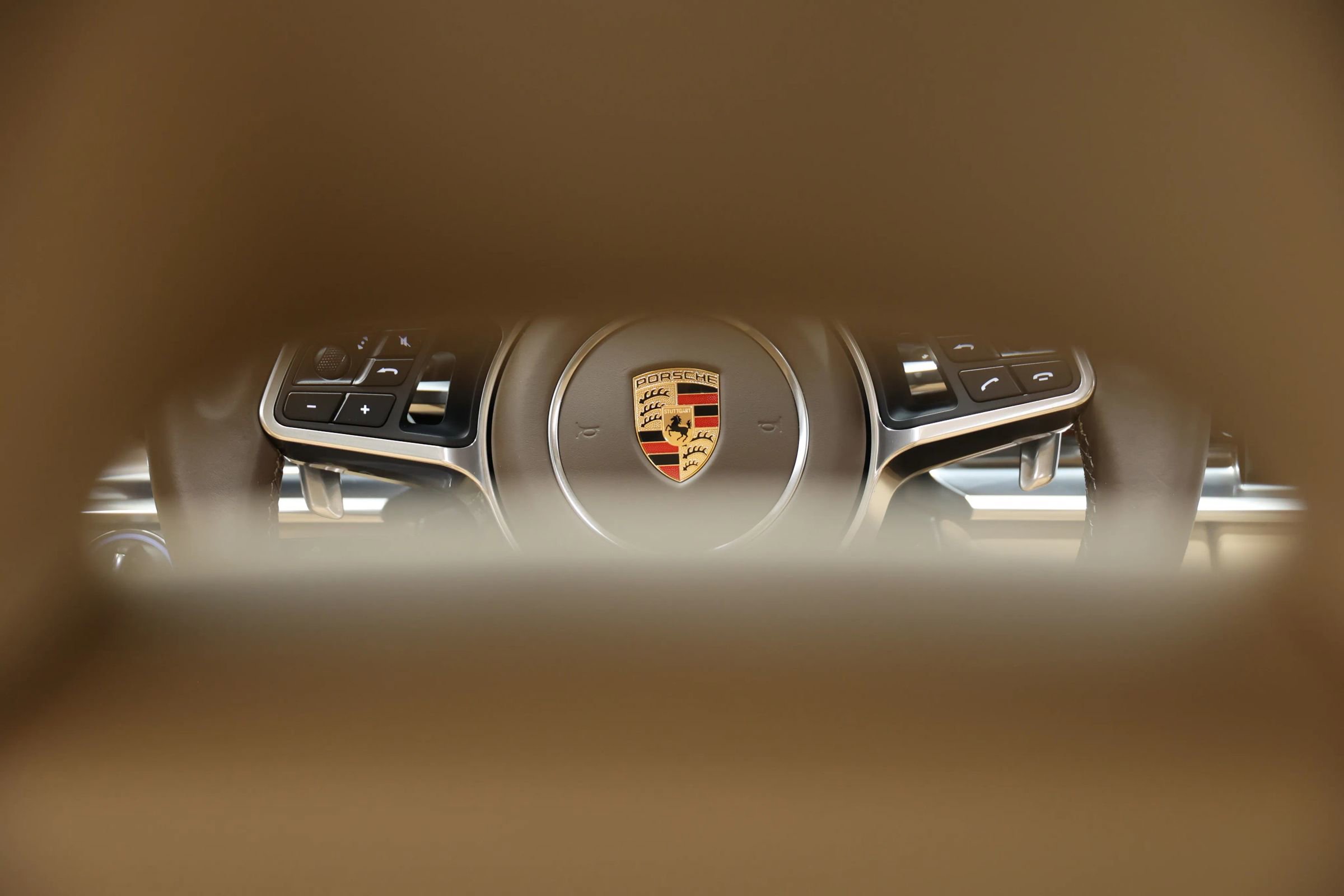 Used 2018 Porsche Panamera 4 Executive w/ Dark Walnut Interior Package image 26