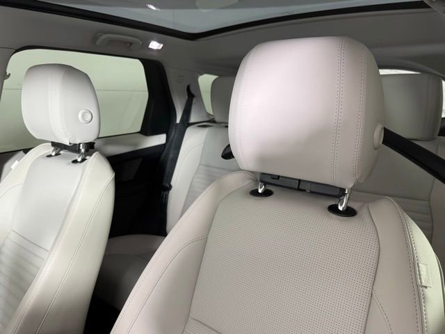 New 2025 Land Rover Discovery Sport S image 14