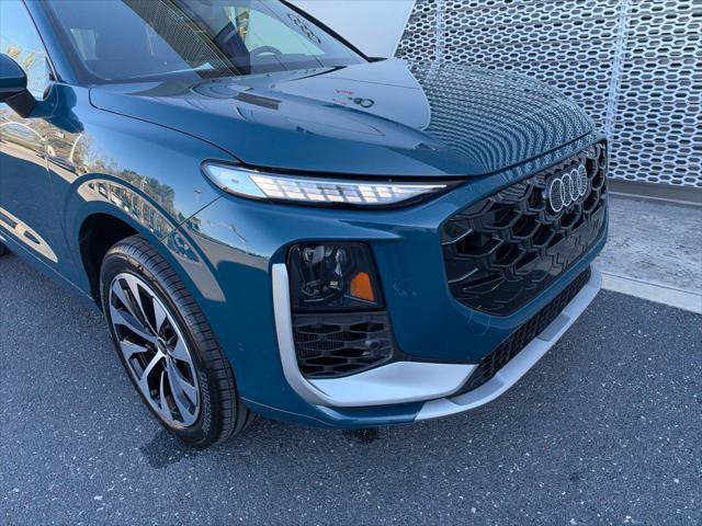New 2026 Audi Q3 quattro 2.0T AWD/4WD image 5