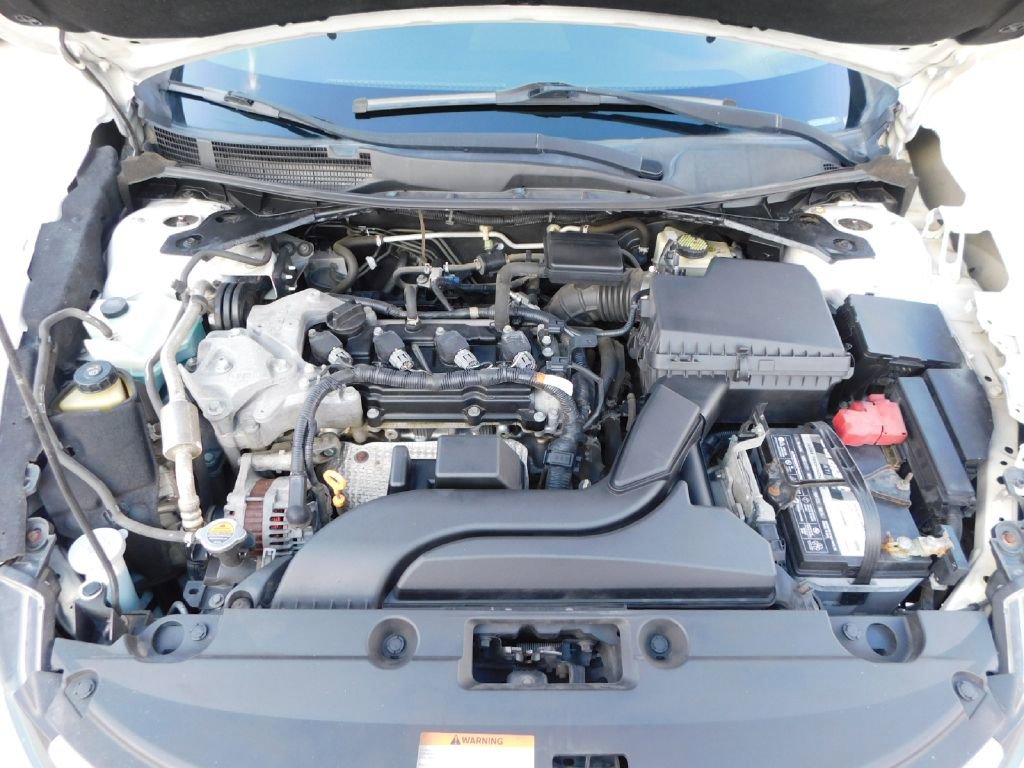 Used 2017 Nissan Altima 2.5 FWD image 12