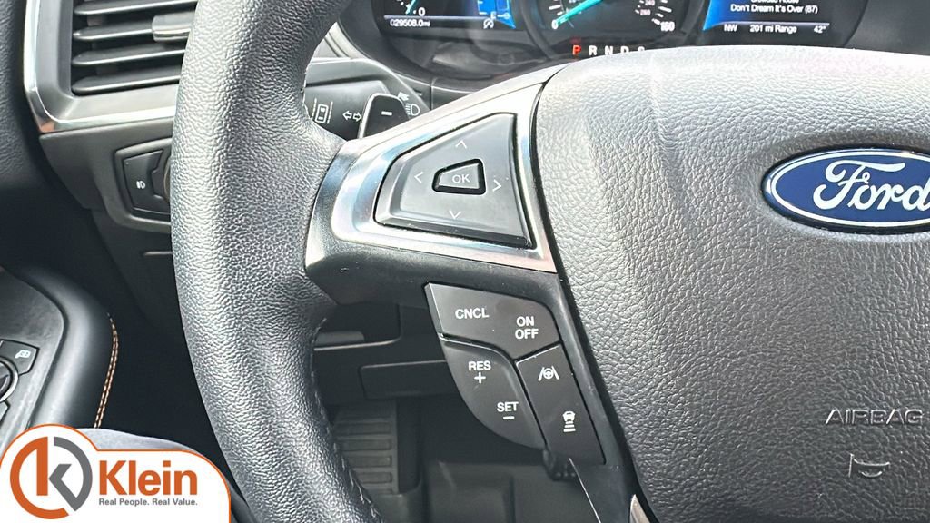 Used 2024 Ford Edge Titanium w/ Titanium Elite Package image 17