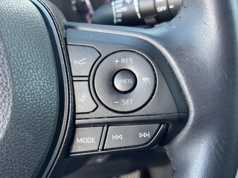 Used 2019 Toyota RAV4 Adventure image 18