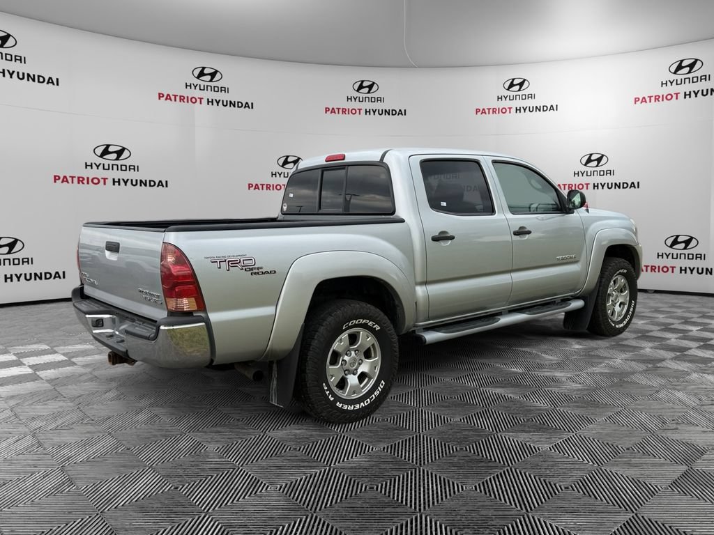 Used 2007 Toyota Tacoma PreRunner RWD image 3