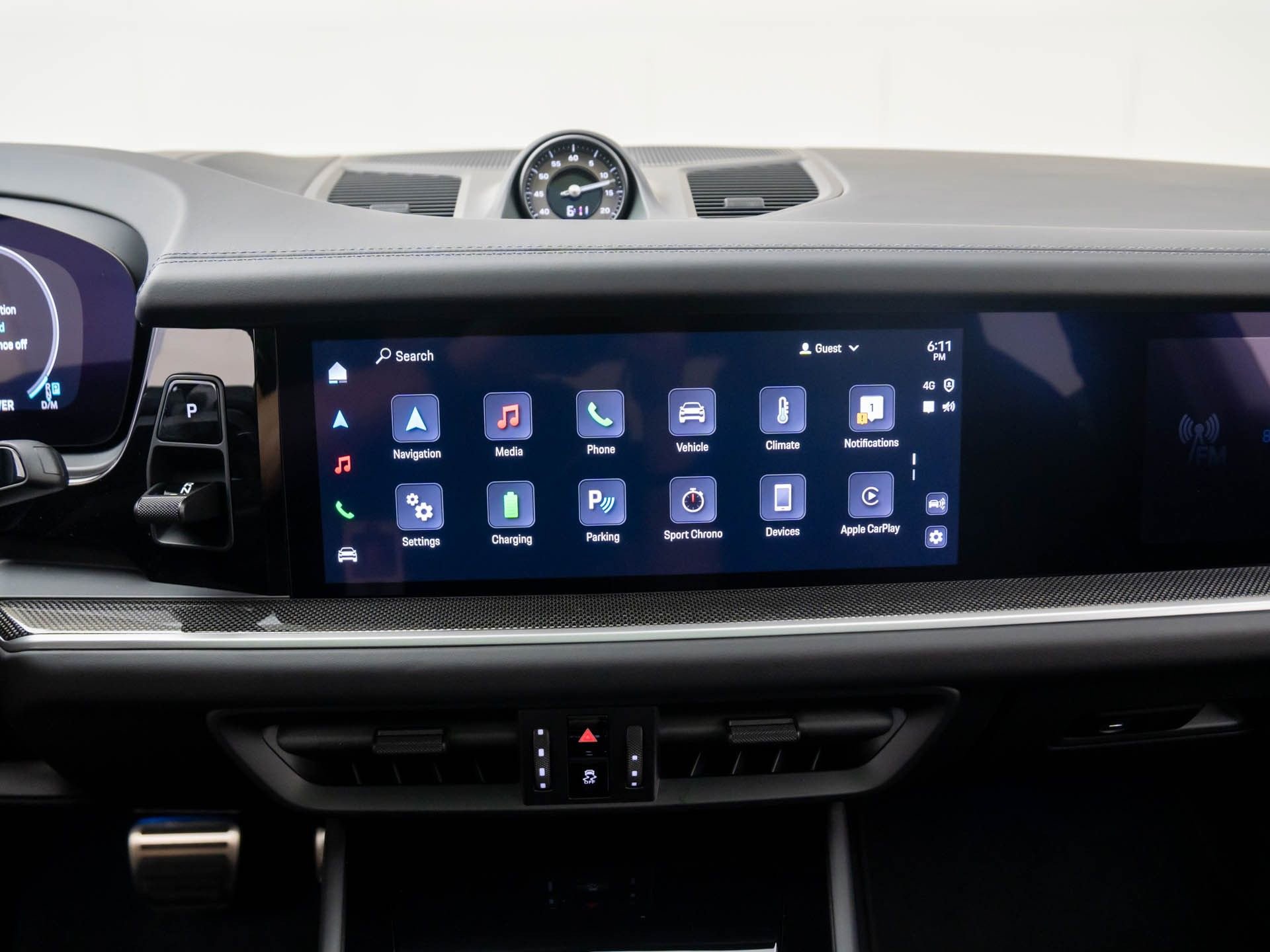 New 2025 Porsche Cayenne Turbo image 25