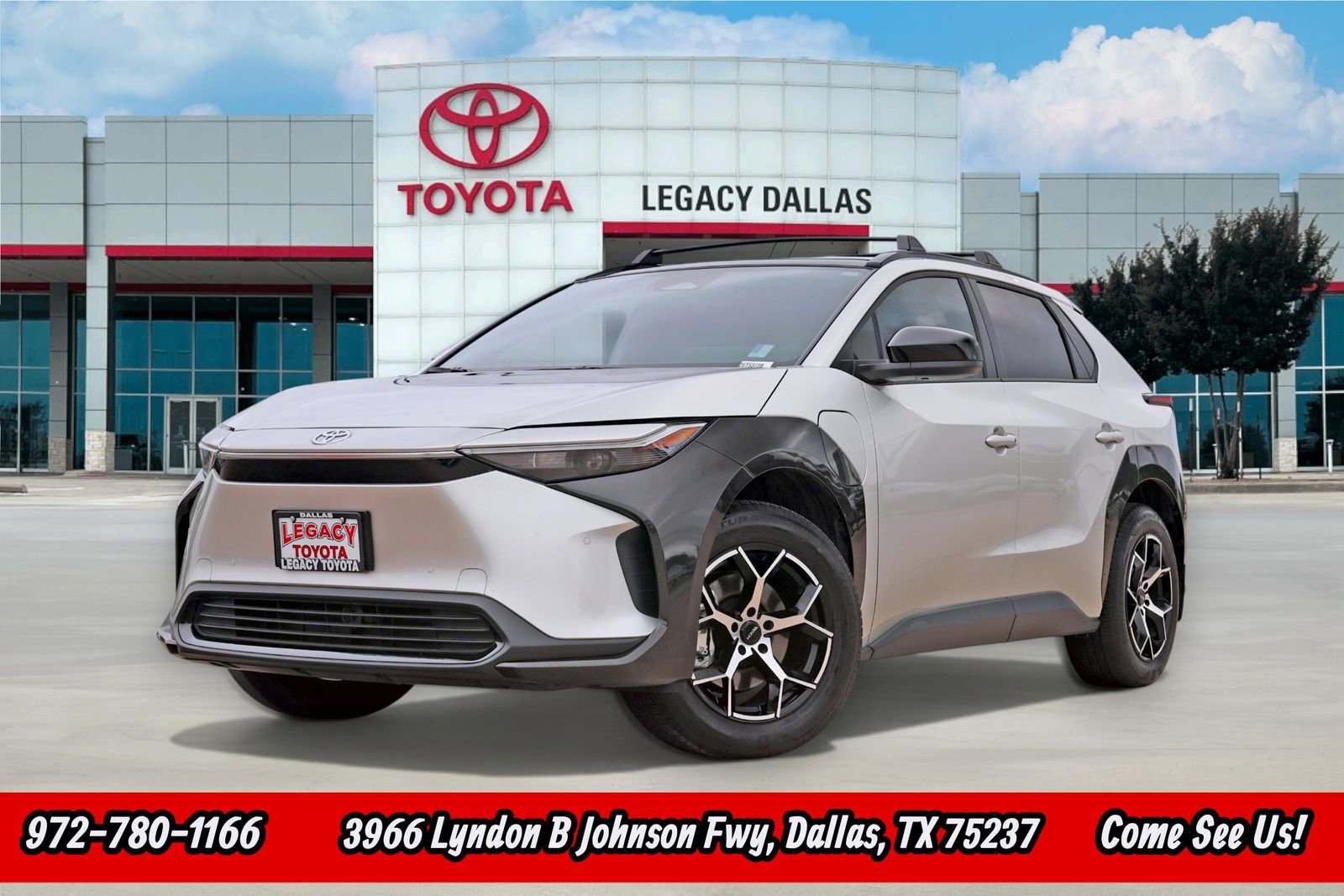 Used 2024 Toyota bZ4X XLE image 1