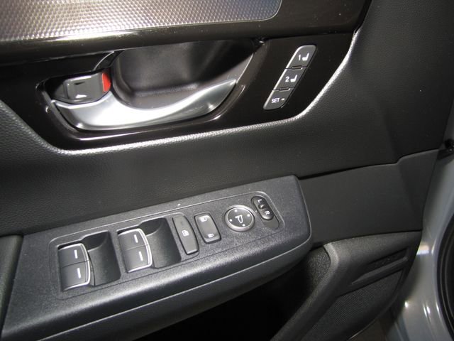 Certified 2025 Honda CR-V EX-L image 11