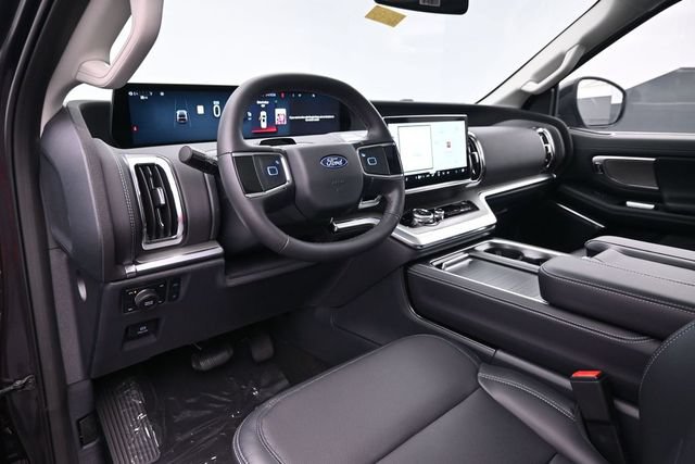 New 2026 Ford Expedition Max Platinum w/ Driver's Package AWD/4WD image 22