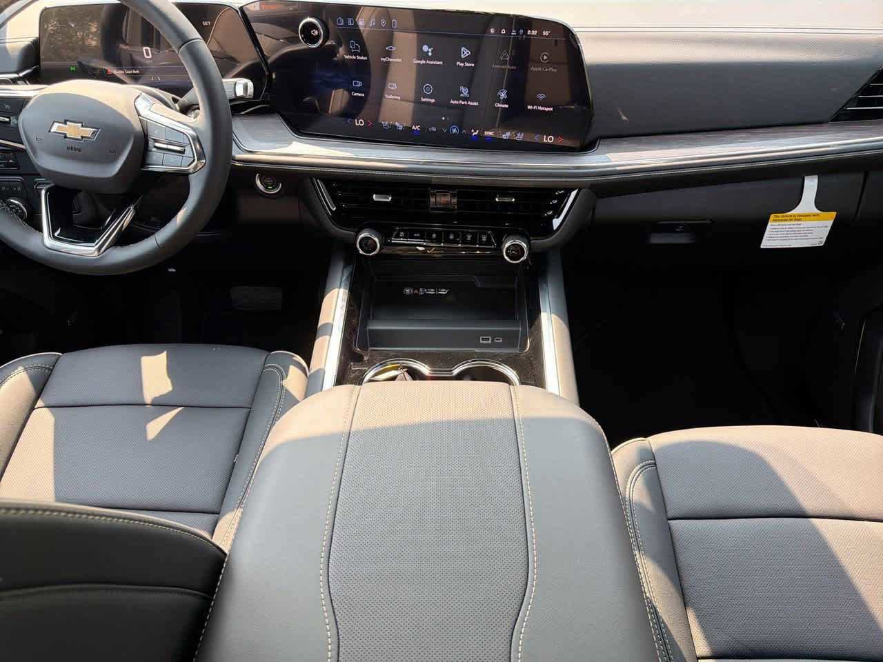 New 2026 Chevrolet Tahoe Premier w/ Sun And Tow Package AWD/4WD image 13
