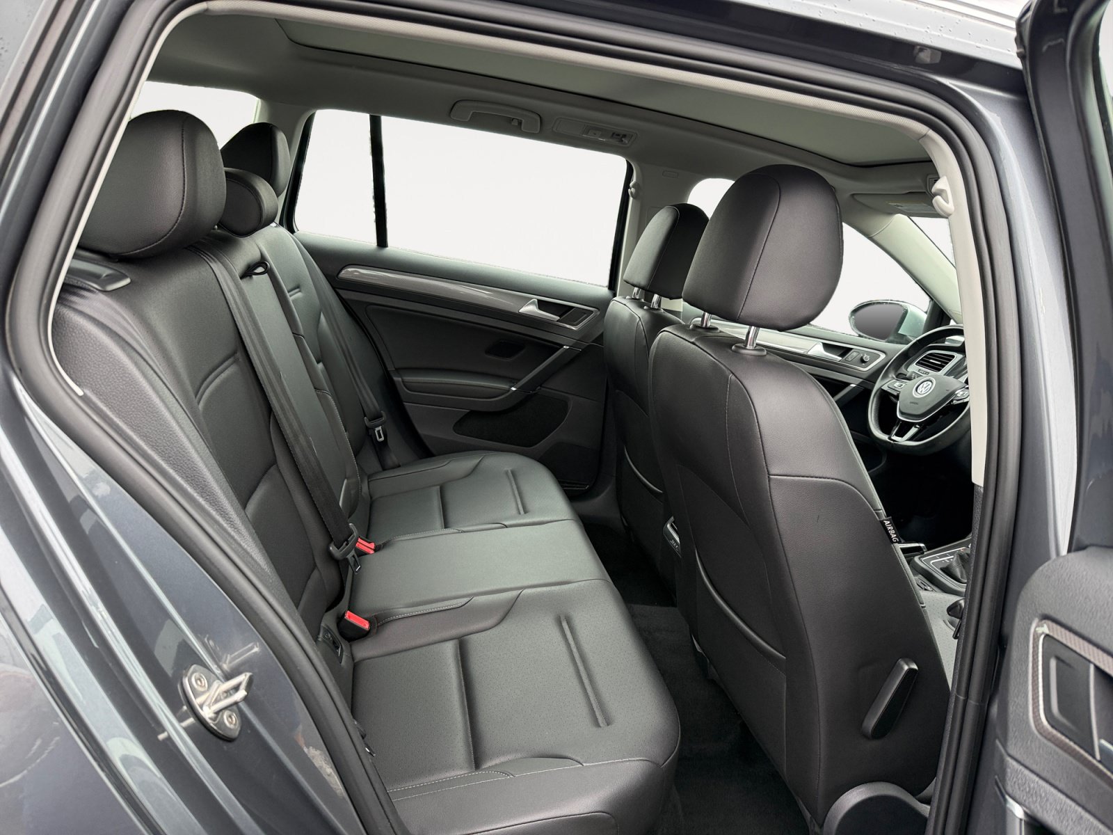 Used 2019 Volkswagen Golf Alltrack SE AWD/4WD image 18