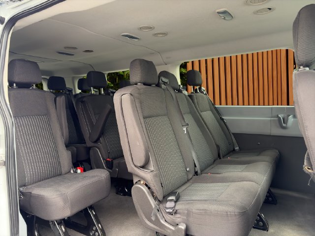 Used 2017 Ford Transit 350 XLT RWD image 11